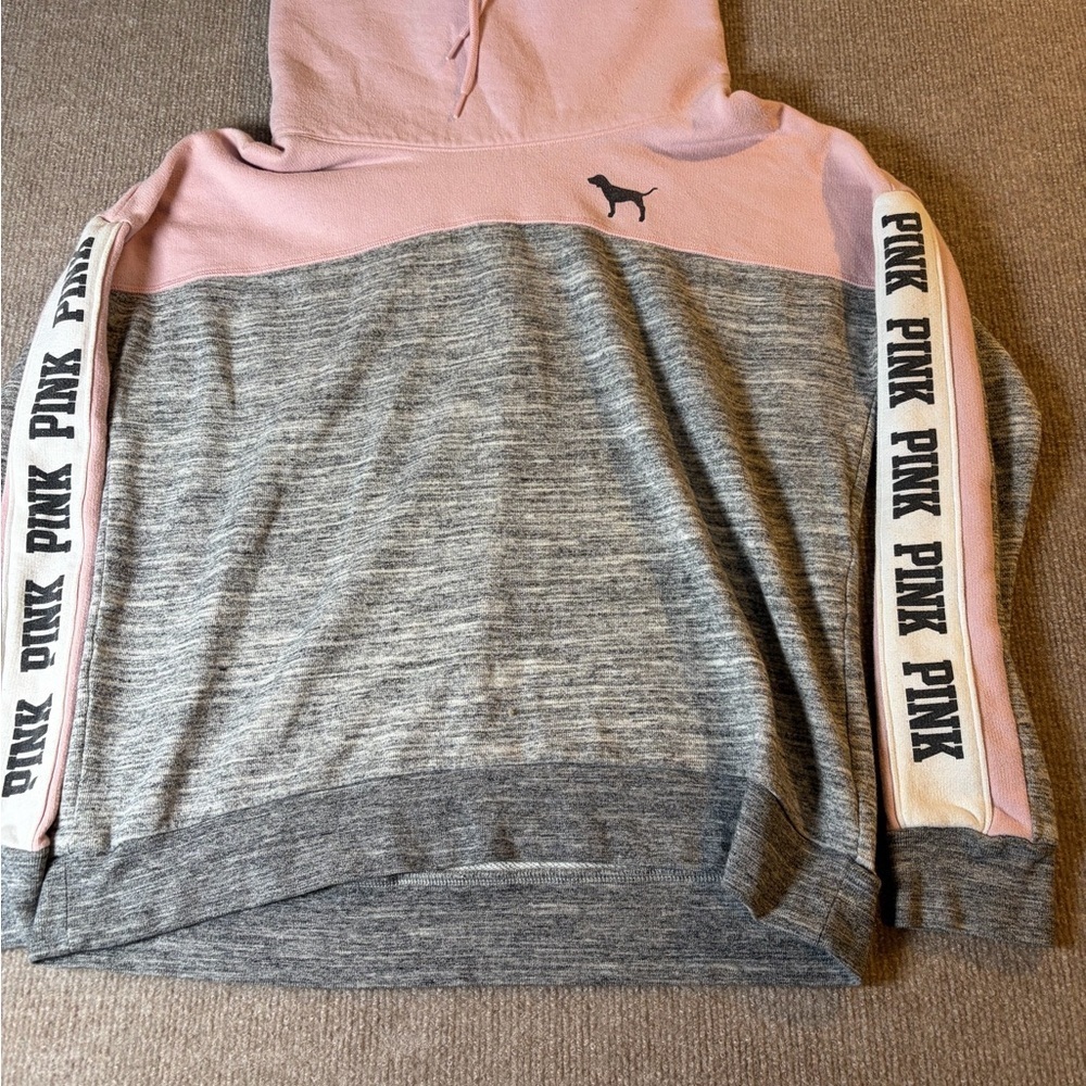Victoria's Secret Pink Cozy Sweatshirt 1505